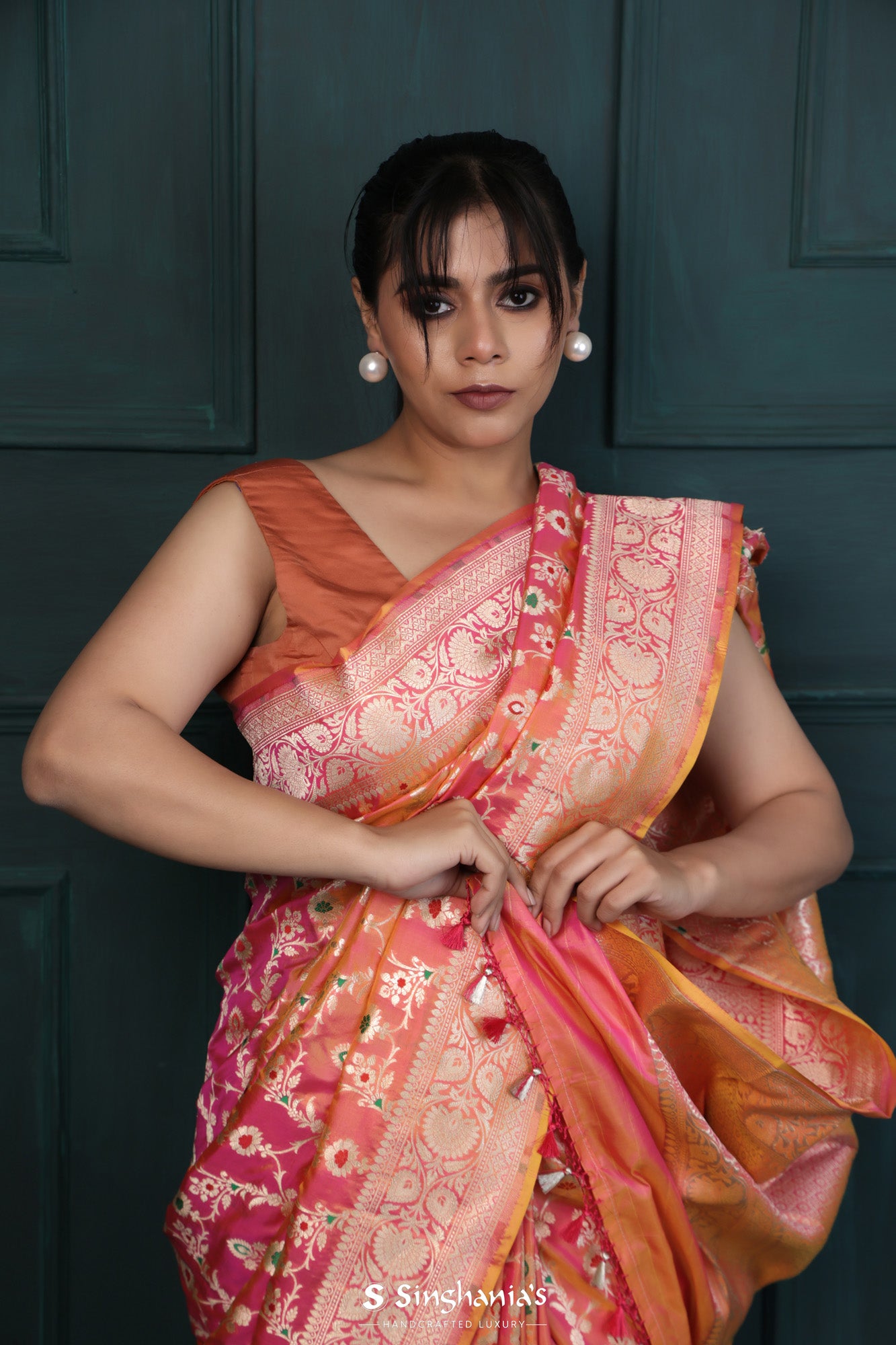 Blush Peach Linen Silk Saree – Zari Banaras