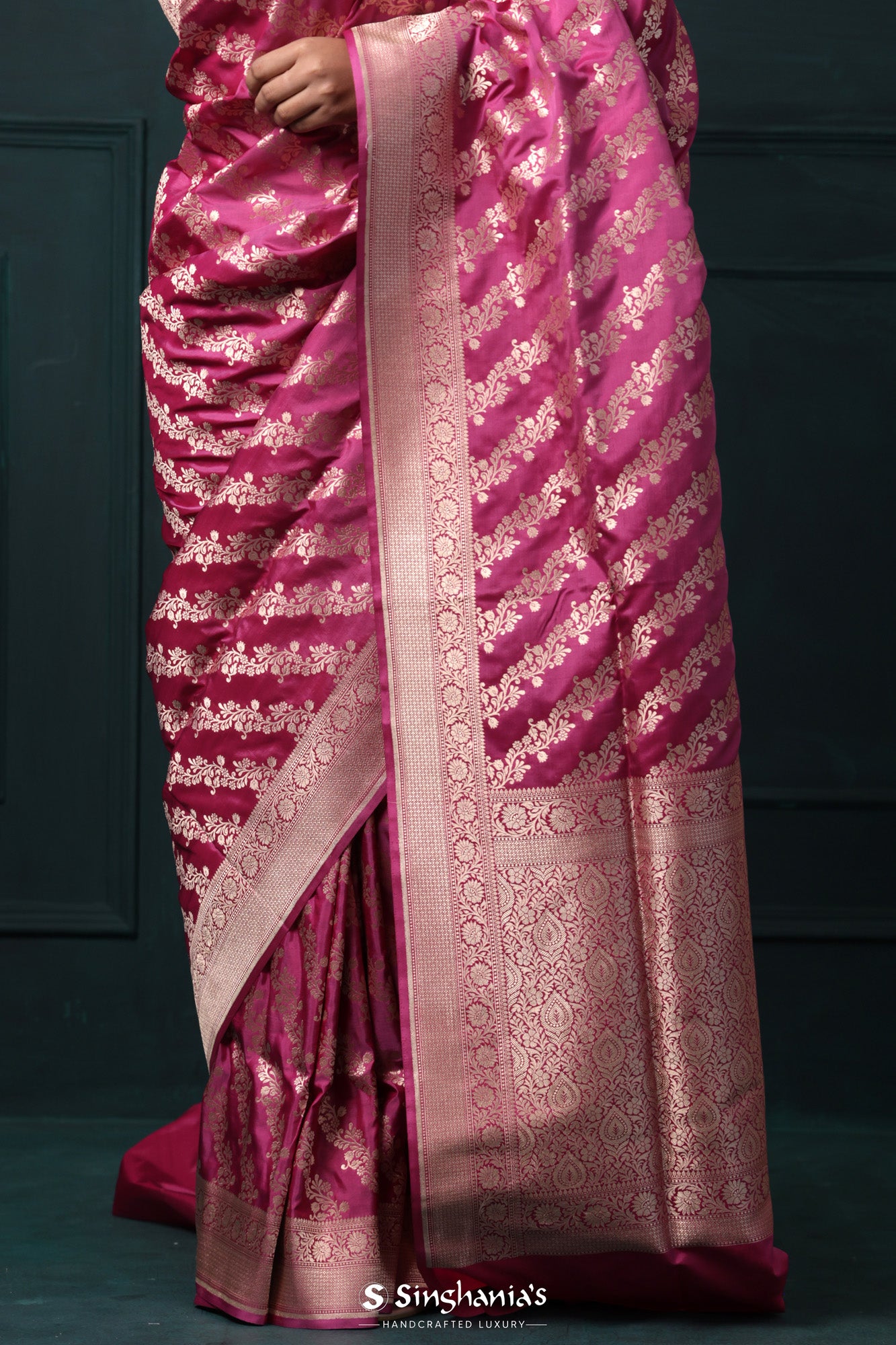 Mulberry Pink Banarasi Silk Saree With Floral Stripes Pattern