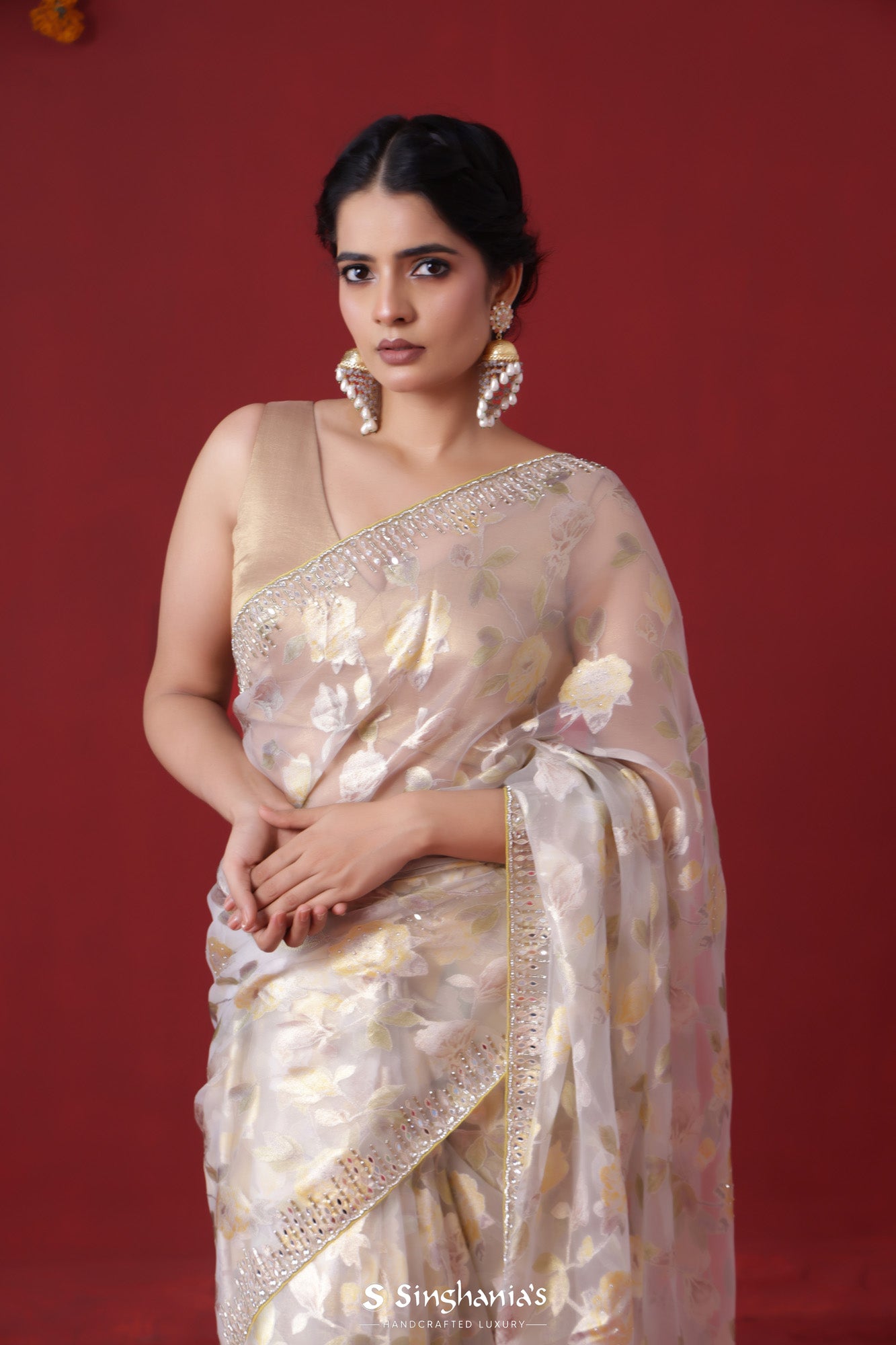 Sayali Rajadhyaksha Sarees - Last day of Silks under 15000 festival Have  you shop your much needed silk sarees or blouses from Sayali Rajadhyaksha  Sarees' silks under 15000 festival? If not then