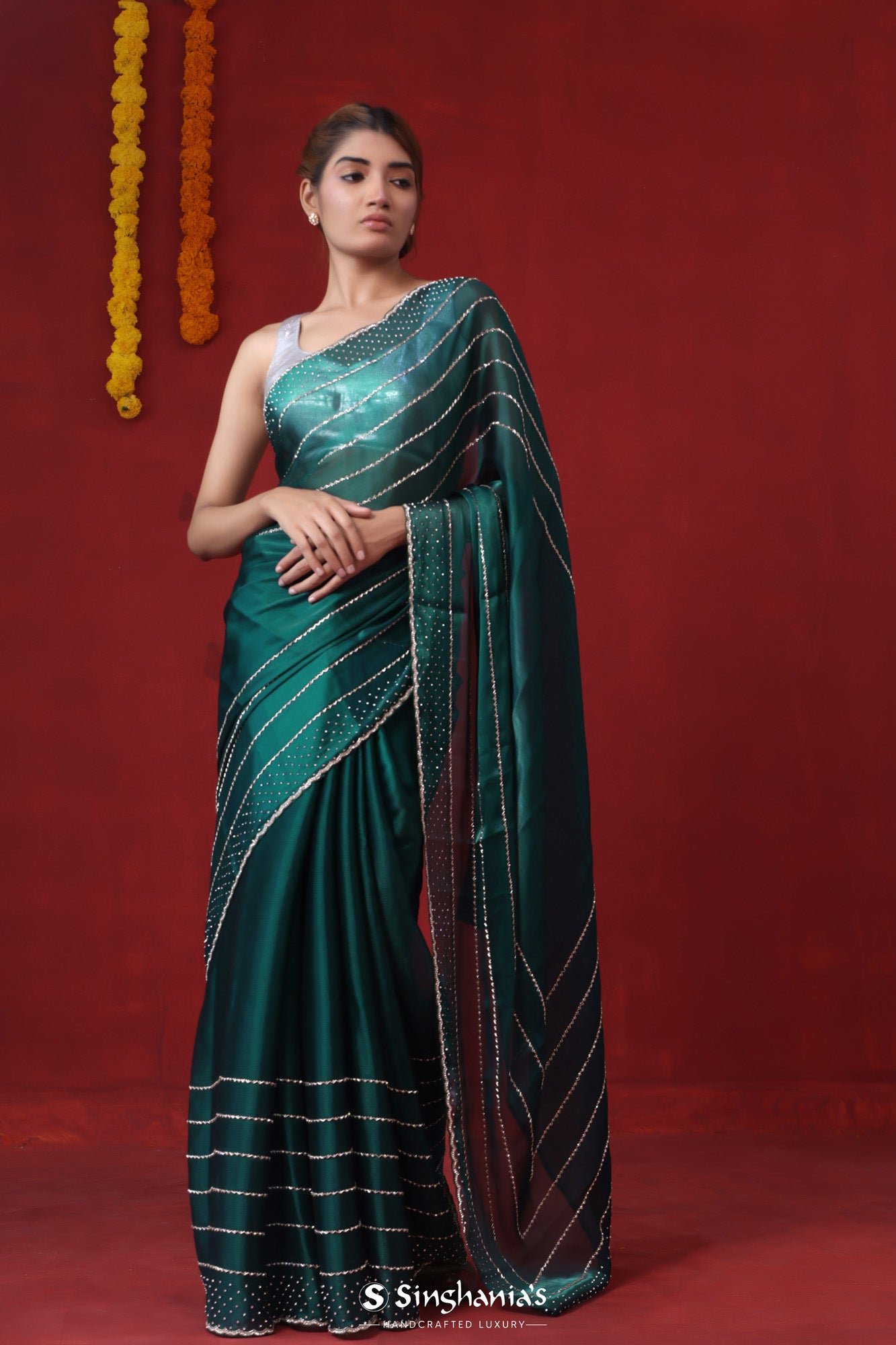 Buy Samyukta Singhania Pink Kanchipuram Silk Saree Online | Aza Fashions